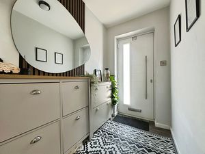 Entrance Hall- click for photo gallery